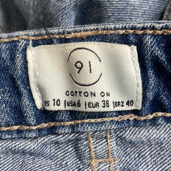 Cotton On High 90s high rise straight leg jeans with side stripes size 6 - Picture 8 of 10